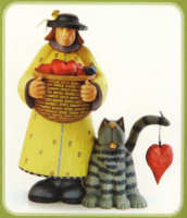 WW7655 Bonnetted gal with a basket of hearts, and a tabby cat with a heart