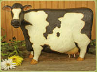 WW7707 White and black cow